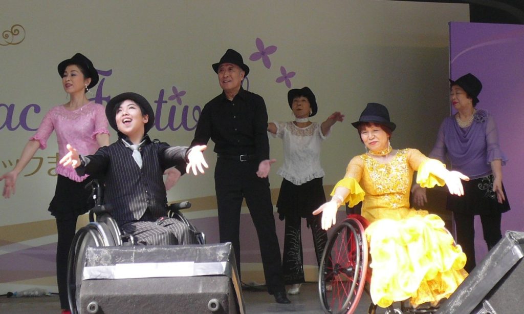 ”ライラック祭り”で初舞台