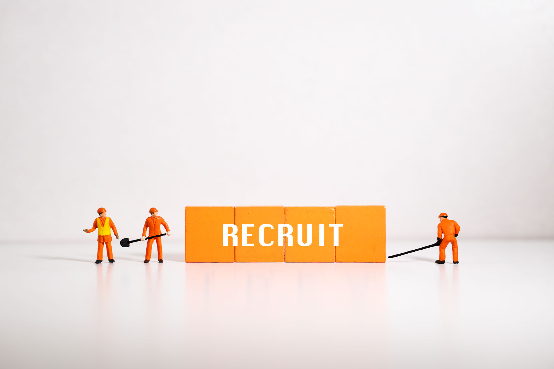 RECRUIT – 求人情報